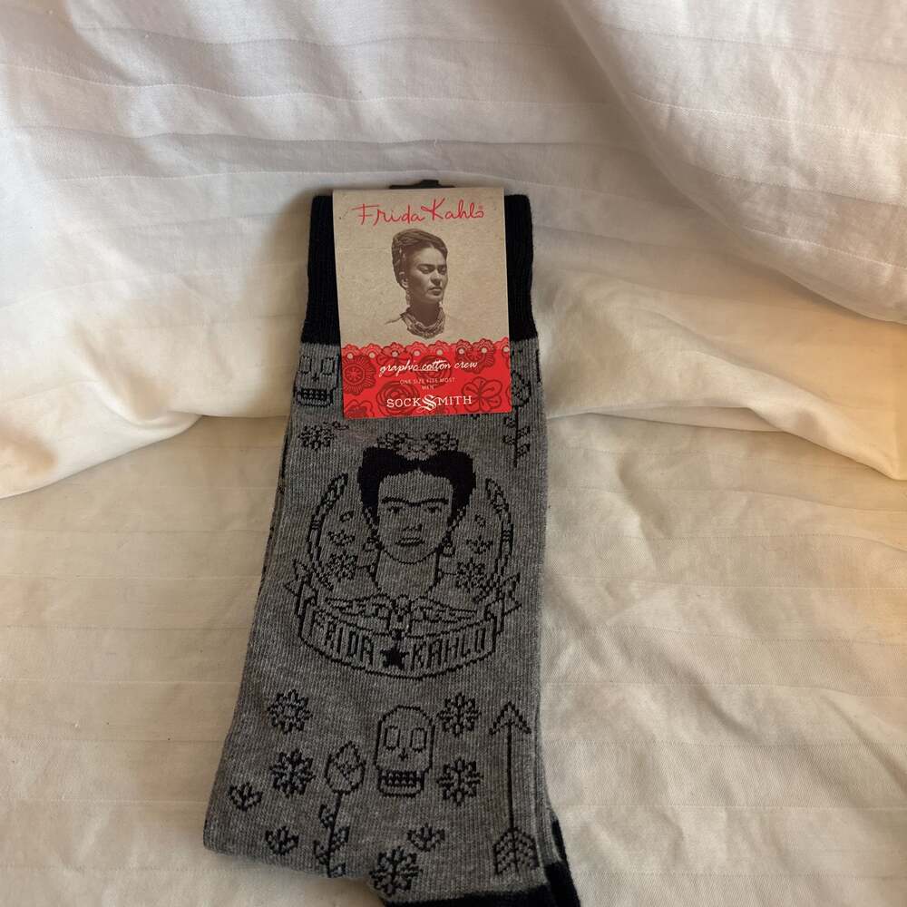 Socksmith Men's Novelty Crew Socks - Frida Freak - Kahlo